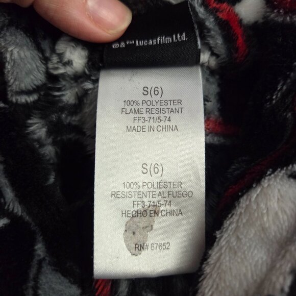 Star Wars Boy's Small Black White Red Stormtrooper Front Tie Fuzzy Robe - Picture 5 of 6